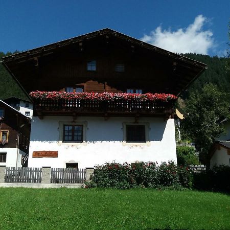 فندق هاوس أنطونيوس Sankt Lorenzen im Lesachtal المظهر الخارجي الصورة